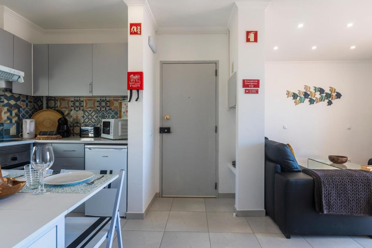 Sea View T1 Apartment - Free Wifi - Swimming Pool Albufeira Exterior photo