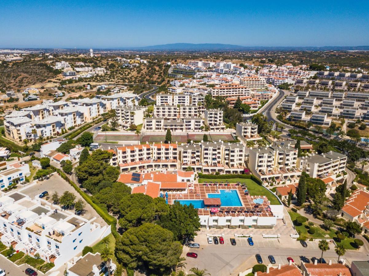 Sea View T1 Apartment - Free Wifi - Swimming Pool Albufeira Exterior photo